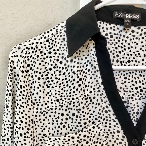 Express Button Down Polkadot Blouse - Picture 2 of 3